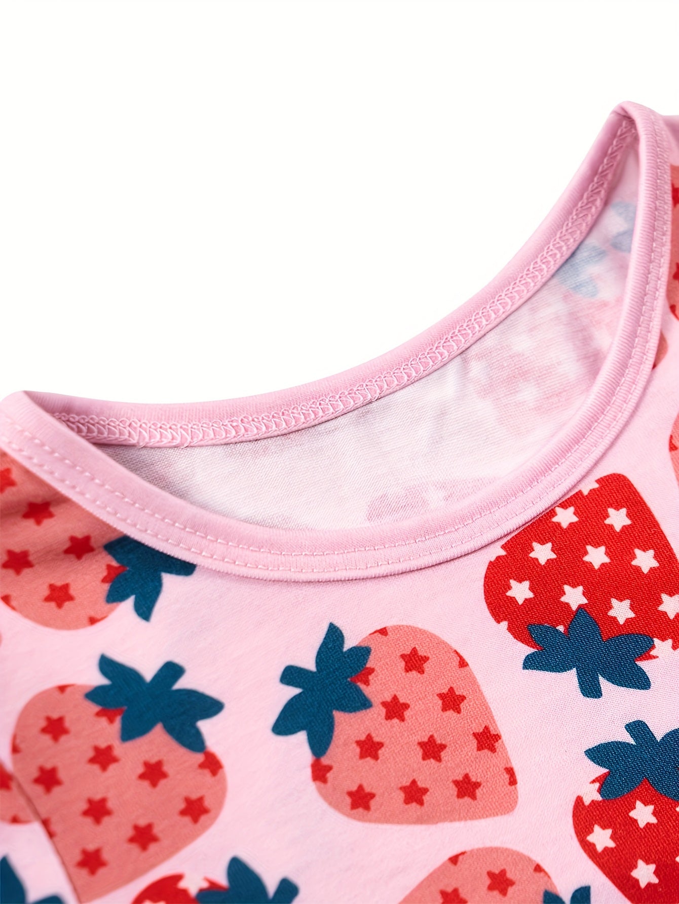 Girls' Strawberry Print Long Sleeve Pajama Set